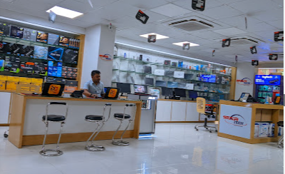 স্টার টেক এন্ড ইঞ্জিনিয়ারিং লিমিটেড - 01322811311