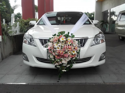 জিসান রেন্ট এ কার - 01816565928
