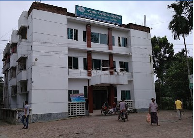 পপুলার হসপিটাল লিমিটেড - 01720436658
